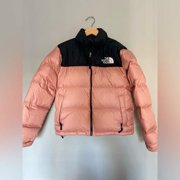 The North Face Women's 1996 Retro Nuptse Jacket size M -dusty rose - Picture 1 of 5